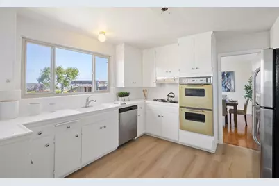 1064 Springfield Dr, Millbrae, CA 94030 - Photo 6