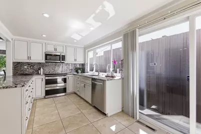 1338 Shoal Dr, San Mateo, CA 94404 - Photo 36
