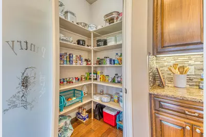 745 S Ridgemark Dr, Hollister, CA 95023 - Photo 20