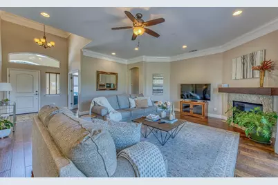 745 S Ridgemark Dr, Hollister, CA 95023 - Photo 8