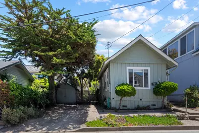 215 6th St, Pacific Grove, CA 93950 - Photo 2