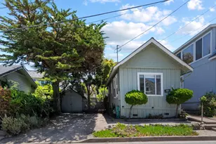 215 6th St, Pacific Grove, CA 93950 - Photo 2