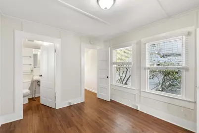 215 6th St, Pacific Grove, CA 93950 - Photo 8