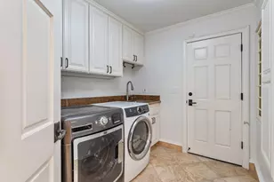 1080 Finley Rd, Pleasanton, CA 94588 - Photo 60