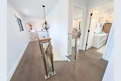 3281 Valley Square Ln, San Jose, CA 95117 - Photo 28