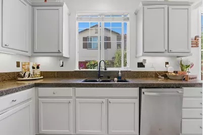 62 Thomas Ave, Tracy, CA 95391 - Photo 12