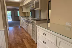 1310 Trinity Dr, Menlo Park, CA 94025 - Photo 10