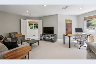 11881 Francemont Dr, Los Altos Hills, CA 94022 - Photo 44