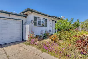 1833 Waring St, Seaside, CA 93955 - Photo 2