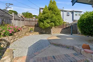 484 Monterey St, Brisbane, CA 94005 - Photo 2