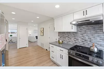 1216 Moonlight Way, Milpitas, CA 95035 - Photo 16