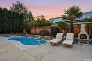 16800 Zinfandel Cir, Morgan Hill, CA 95037 - Photo 58