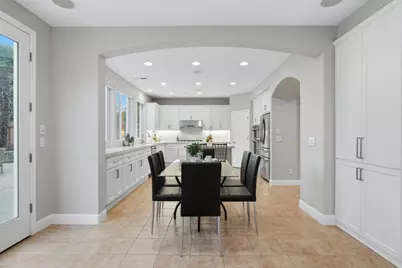 16800 Zinfandel Cir, Morgan Hill, CA 95037 - Photo 14