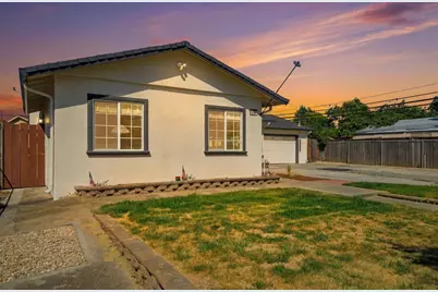 693 Bedivere Dr, San Jose, CA 95127 - Photo 4