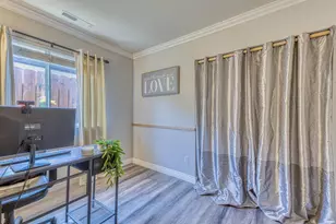 1066 Eagle Dr, Salinas, CA 93905 - Photo 14