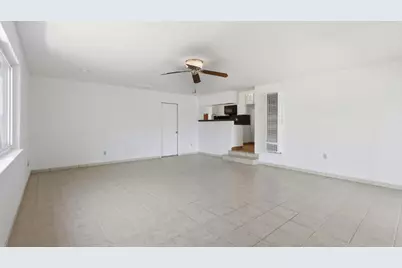 5273 Amelia Dr, San Jose, CA 95118 - Photo 12