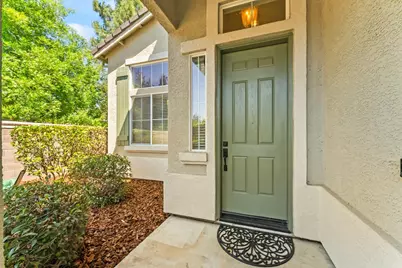 10360 Jennick Way, Elk Grove, CA 95757 - Photo 2