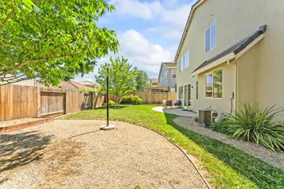 10360 Jennick Way, Elk Grove, CA 95757 - Photo 40