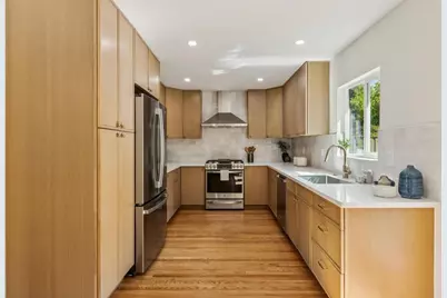 1404 Flores Dr, Pacifica, CA 94044 - Photo 8
