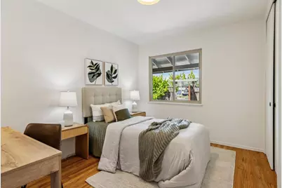 1404 Flores Dr, Pacifica, CA 94044 - Photo 16