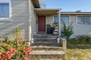 1192 Elm Ave, Seaside, CA 93955 - Photo 2