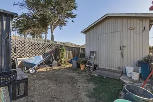 1192 Elm Ave, Seaside, CA 93955 - Photo 26