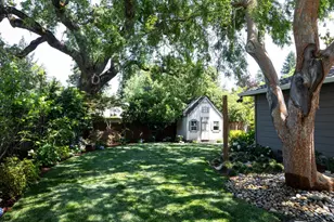 15 Lloyden Dr, Atherton, CA 94027 - Photo 14