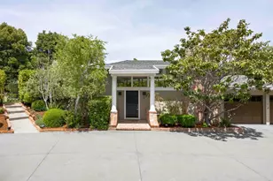 34 Roberts Way, Hillsborough, CA 94010 - Photo 2