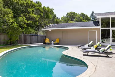 34 Roberts Way, Hillsborough, CA 94010 - Photo 28