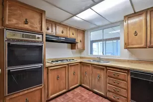 19690 N Hwy 99 121, Acampo, CA 95220 - Photo 14