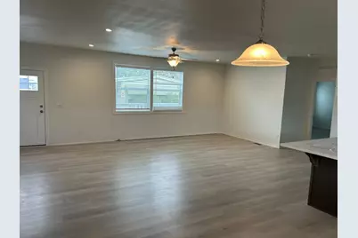 250 E Telegraph Rd 213, Fillmore, CA 93015 - Photo 2
