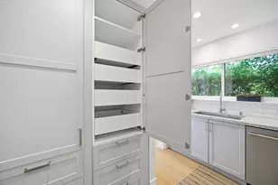 8 Calypso Ln, San Carlos, CA 94070 - Photo 18