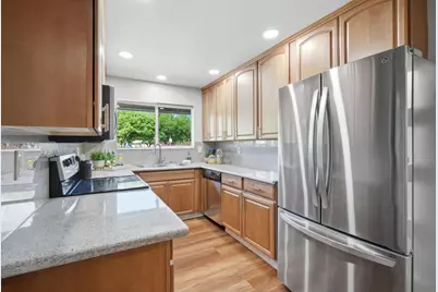 3320 Cherry Ave, San Jose, CA 95118 - Photo 4