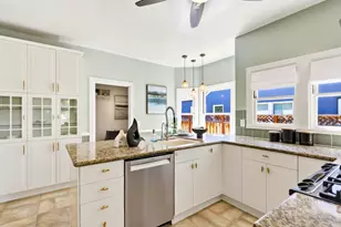 672 S 14th St, San Jose, CA 95112 - Photo 14