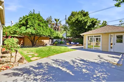 672 S 14th St, San Jose, CA 95112 - Photo 32