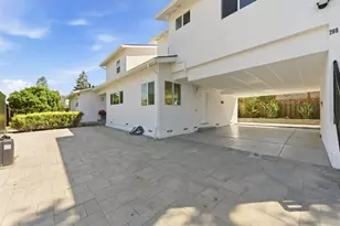 Address Not Disclosed, Atherton, CA 94027 - Photo 4