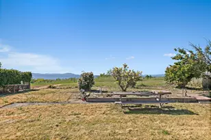 2167 Cypress Ave, San Pablo, CA 94806 - Photo 16