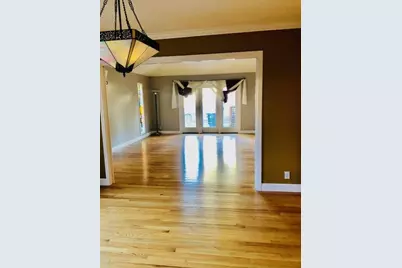 292 Walter Hays Dr, Palo Alto, CA 94303 - Photo 2