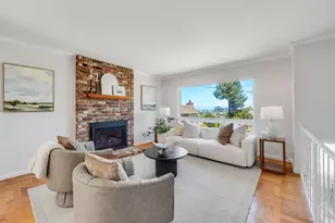 8 Laurel Ct, Belmont, CA 94002 - Photo 2