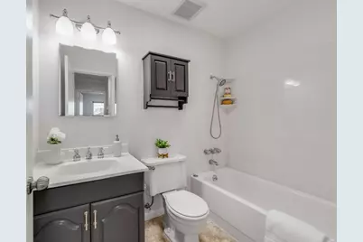 8 Laurel Ct, Belmont, CA 94002 - Photo 20