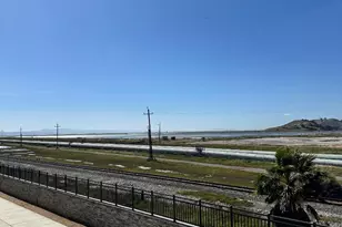 37154 Salt Pond Pl, Newark, CA 94560 - Photo 2