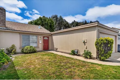 1627 Cherokee Dr, Salinas, CA 93906 - Photo 1