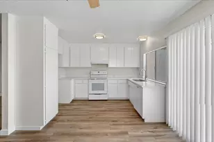 1627 Cherokee Dr, Salinas, CA 93906 - Photo 4