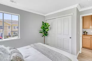 21815 Eaton Pl, Cupertino, CA 95014 - Photo 20