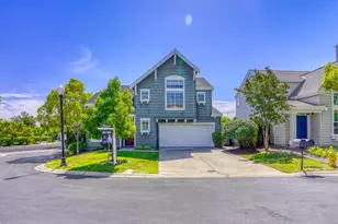21815 Eaton Pl, Cupertino, CA 95014 - Photo 40