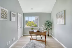 21815 Eaton Pl, Cupertino, CA 95014 - Photo 22