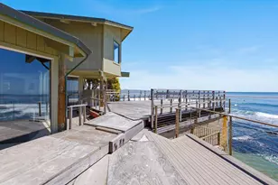 3020 Pleasure Point Dr, Santa Cruz, CA 95062 - Photo 6
