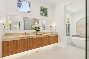15050 Bonnie Brae Ln, Saratoga, CA 95070 - Photo 32