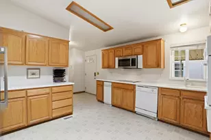 1225 Vienna Dr 205, Sunnyvale, CA 94089 - Photo 12