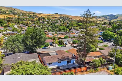 321 McCovey Ln, San Jose, CA 95127 - Photo 64
